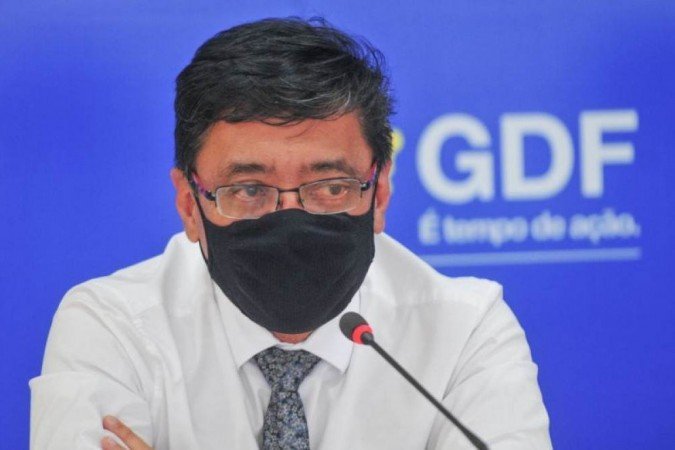 Secretário de Saúde, Osnei Okumoto ponderou que a medida depende do governo federal para envio das doses, que mantêm o intervalo de 12 semanas - (crédito: Joel Rodrigues/Agencia Brasilia) Secretário de Saúde, Osnei Okumoto ponderou que a medida depende do governo federal para envio das doses, que mantêm o intervalo de 12 semanas - (crédito: Joel Rodrigues/Agencia Brasilia)