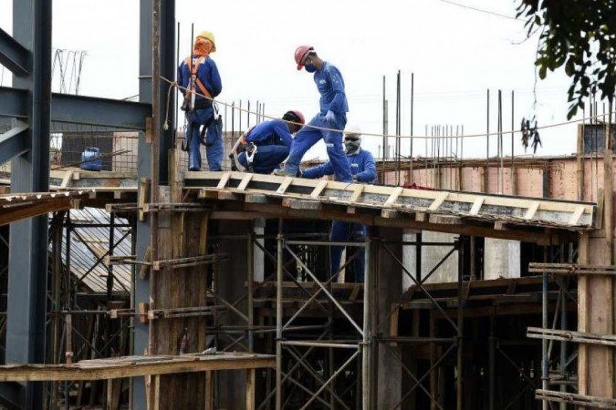 Uma parte importante dos recursos do FGTS vai para o setor de habitação: benefício para o cidadão -  (crédito: Minervino Júnior/CB/D.A Press)