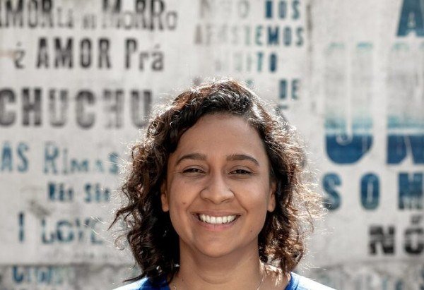 Sendo a primeira presidente nortista da UNE, ela também projeta elevar as lutas em defesa da Amazônia, contra a Sendo a primeira presidente nortista da UNE, ela também projeta elevar as lutas em defesa da Amazônia, contra a