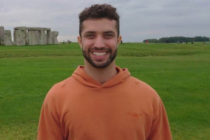 Eric Bragion trabalhava a distância, de Londres para uma empresa paulista, há alguns anos Eric Bragion trabalhava a distância, de Londres para uma empresa paulista, há alguns anos