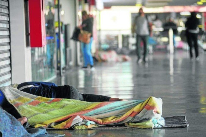 Dados da Secretaria de Desenvolvimento Social revelam que cerca de 2 mil pessoas estão em situação de rua, porém, números podem ser maiores -  (crédito:              Fotos: Ed Alves/CB/D.A Press - 16/7/21                       )