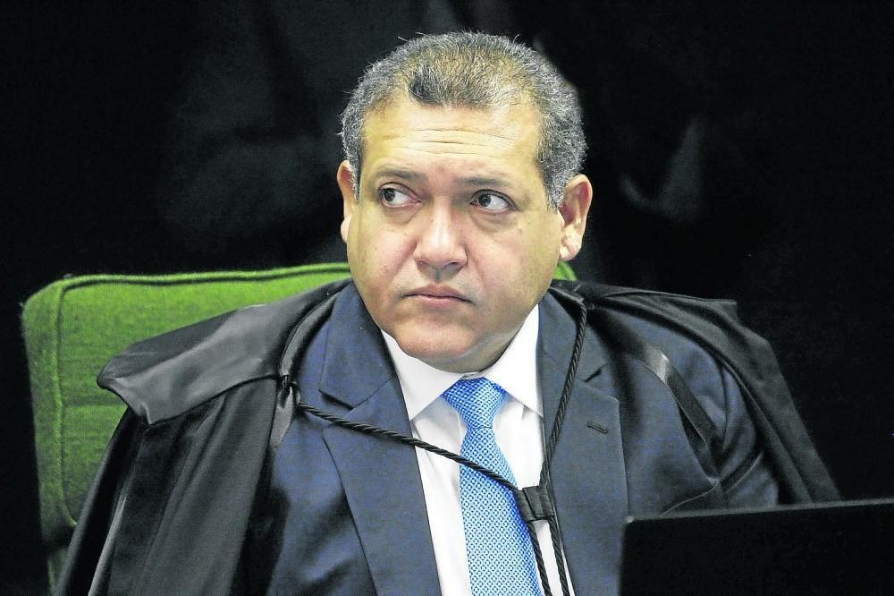 No pedido, que será avaliado por Nunes Marques, os parlamentares dizem que, além de cruel, o aumento foi decidido sem respeito às normas constitucionais