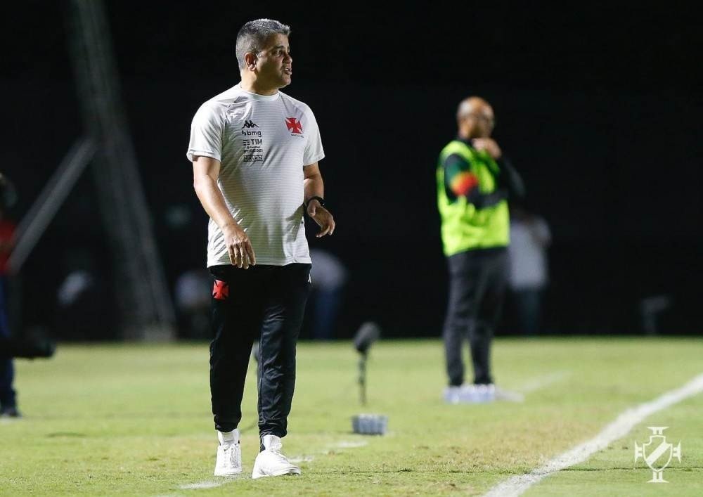 Queda de Marcelo Cabo do Vasco é 3ª troca de técnicos no Rio em 10 dias