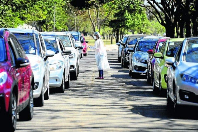 Vacinacao Apos Dificuldades Com Agendamento Publico Deve Encarar Filas No Df