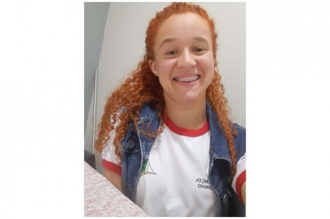 Representante de turma, Ana Luiza procurou os colegas que estavam com dificuldades no isolamento