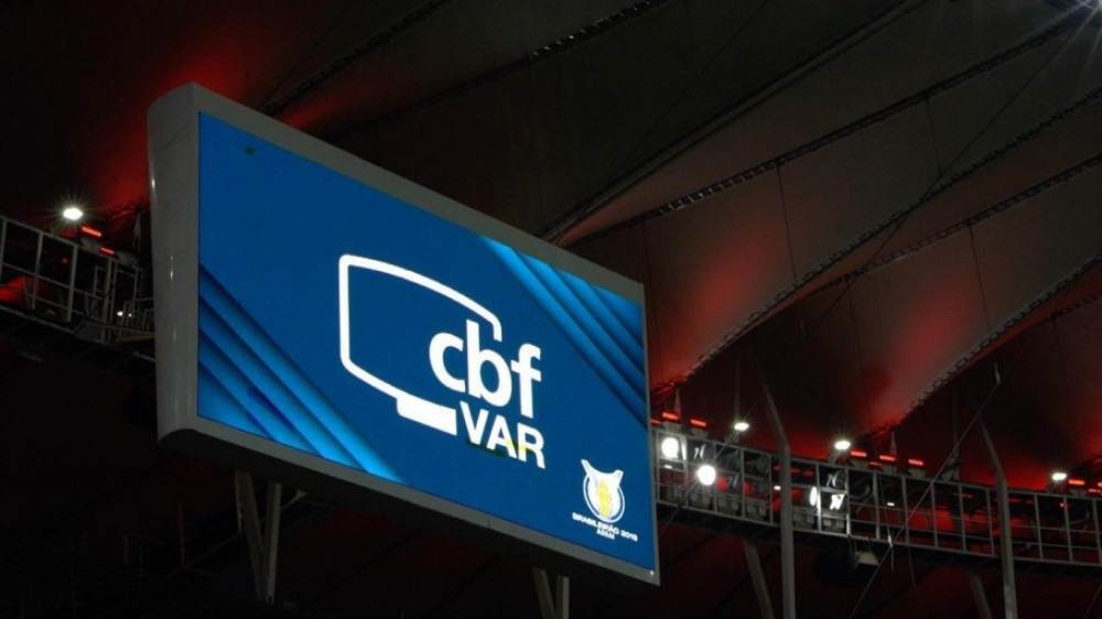 CBF anuncia o uso do VAR para as três divisões de acesso do Brasileirão