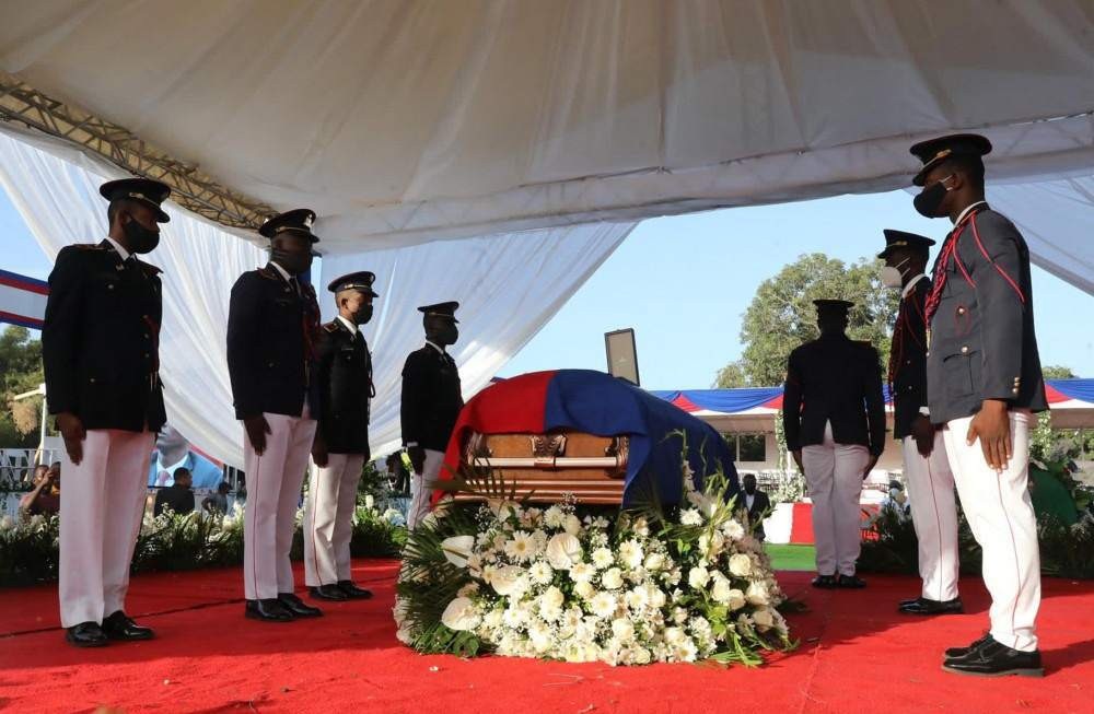 Começa o funeral do presidente assassinado do Haiti, Jovenel Moise