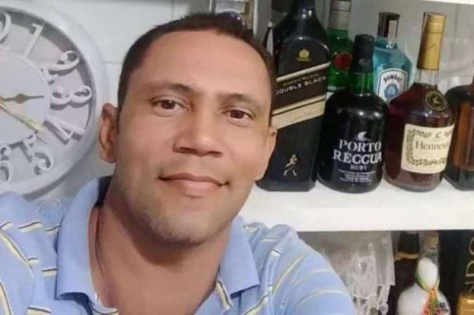 José Adriano foi preso com passageira que carregava drogas entre seus pertences -  (crédito: Redes Sociais/Reprodução)