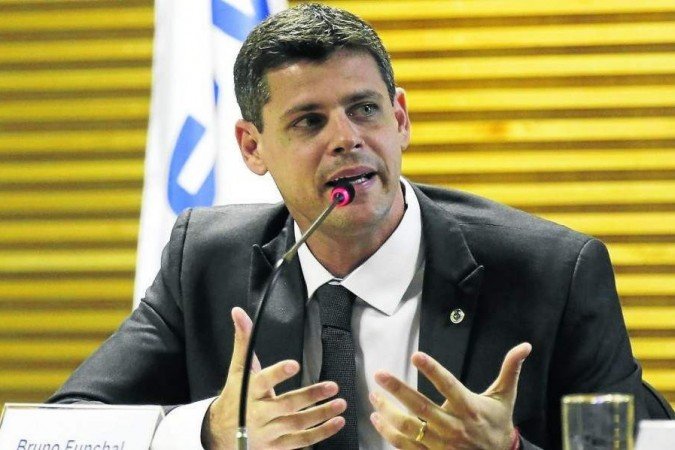 Segundo o secretário, a folga de R$ 30 bilhões no teto de gastos permitirá aumentar o Bolsa Família -  (crédito: Antonio Cruz/Agência Brasil)