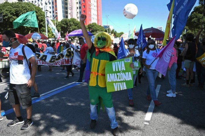 manifestação contra Bolsonaro em 24 de julho no Rio de Janeiro