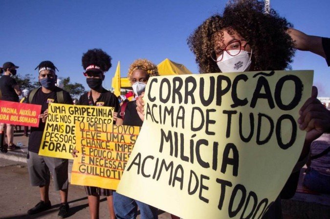 manifestação contra Bolsonaro em Brasília em 24 de julho 