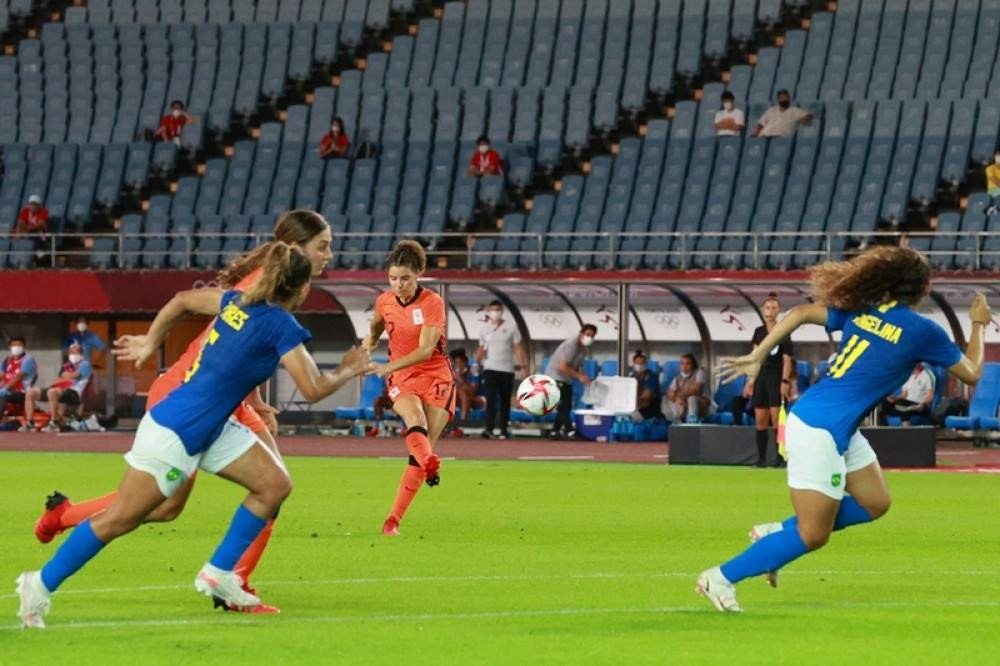 Fez gol, deu assistência e ajudou a - Doentes por Futebol