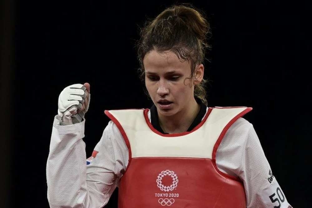 Titoneli vence haitiana e vai disputar a medalha de bronze no tae kwon do