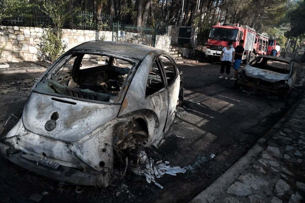 Incêndios ameaçam termelétrica na Turquia e assolam a Grécia