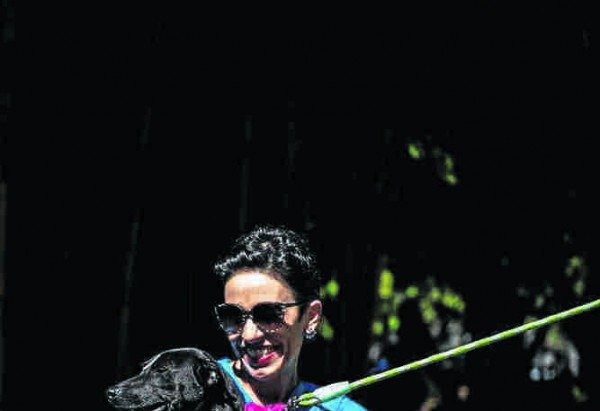 Danielle Mansur é membro e cofundadora do abrigo Toca Segura