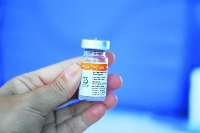 Pesquisa que será conduzida por Oxford fará aplicações adicionais das vacinas da Pfizer, da AstraZeneca e da Janssen - (crédito: Bárbara Cabral/Esp. CB/D.A Press) Pesquisa que será conduzida por Oxford fará aplicações adicionais das vacinas da Pfizer, da AstraZeneca e da Janssen - (crédito: Bárbara Cabral/Esp. CB/D.A Press)