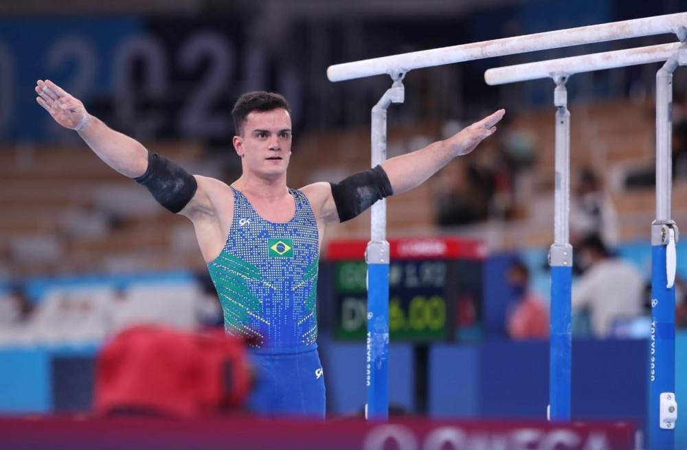 Brasileiros ficam sem medalhas na final individual geral da ginástica