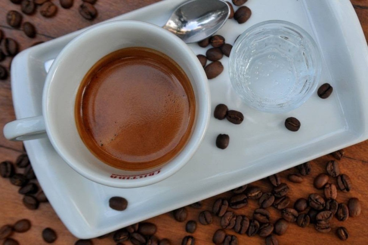 Cheiro e expectativa para beber café influenciam efeitos da bebida no corpo