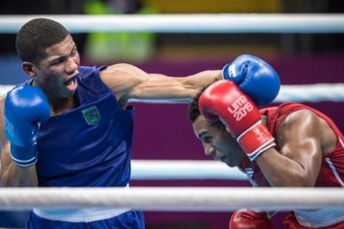 Hebert Conceição derrota russo e chega na final olímpica do boxe