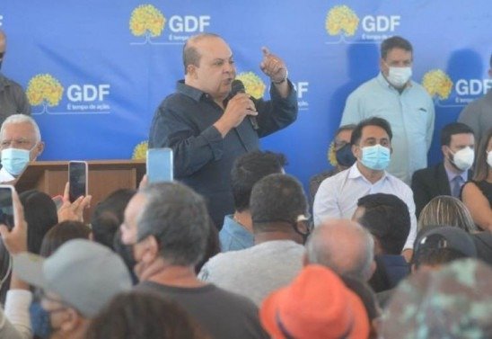 Ed Alves/CB/D.A Press