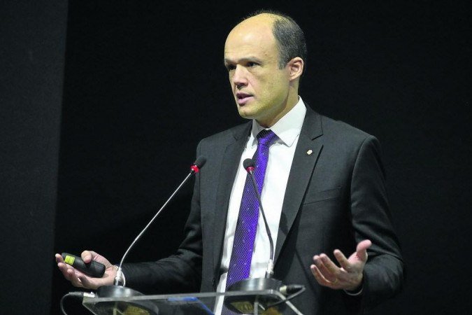  (crédito:                                     )