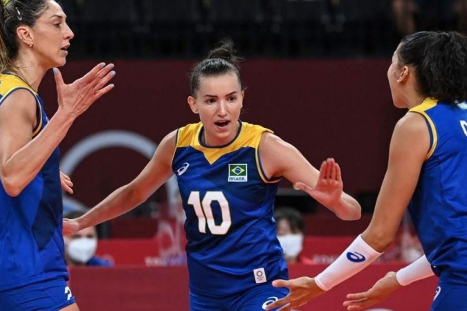 Brasil vence Quênia na estreia do Mundial de Vôlei feminino