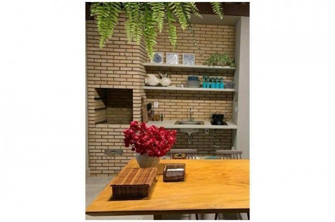 O uso de tijolos é um clássico quando o assunto é churrasqueira
