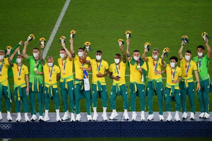 CBF Futebol on X: ACABOOOOOOOOOU! O BRASIL VENCE A ESPANHA NA PRORROGAÇÃO  E CONQUISTA O SEGUNDO OURO OLÍMPICO DO FUTEBOL NA SUA HISTÓRIA!  VAAAAAMOOOOOOOOOO!⚽🏅🇧🇷 #BRAxESP #SeleçãoOlímpica #JogosOlímpicos   / X