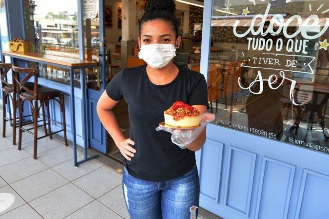 Com o avanço da vacinação, lojistas voltam a contratar. Em julho, foi registrado o maior Índice de Confiança do Empresário do Comércio do Distrito Federal do ano, atingindo a marca de 110,4 pontos. - (crédito: Ed Alves/CB/D.A Press) Com o avanço da vacinação, lojistas voltam a contratar. Em julho, foi registrado o maior Índice de Confiança do Empresário do Comércio do Distrito Federal do ano, atingindo a marca de 110,4 pontos. - (crédito: Ed Alves/CB/D.A Press)