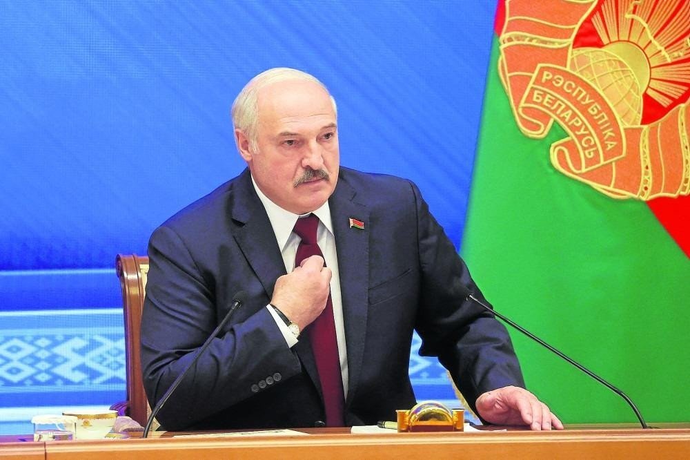 Lukashenko acusa Ucrânia de disparar mísseis contra Belarus 
