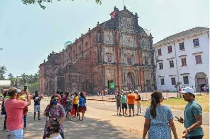Em Goa, na Índia, a língua portuguesa corre o risco de morrer à míngua
- (crédito: INDRANIL MUKHERJEE) Em Goa, na Índia, a língua portuguesa corre o risco de morrer à míngua
- (crédito: INDRANIL MUKHERJEE)
