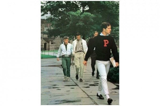 Os loafers marcaram o vestuário dos anos 1950, nas universidades americanas. Foi entre os estudantes da Ivy League, uma liga de oito universidades do nordeste do país, que o modelo se popularizou no mercado