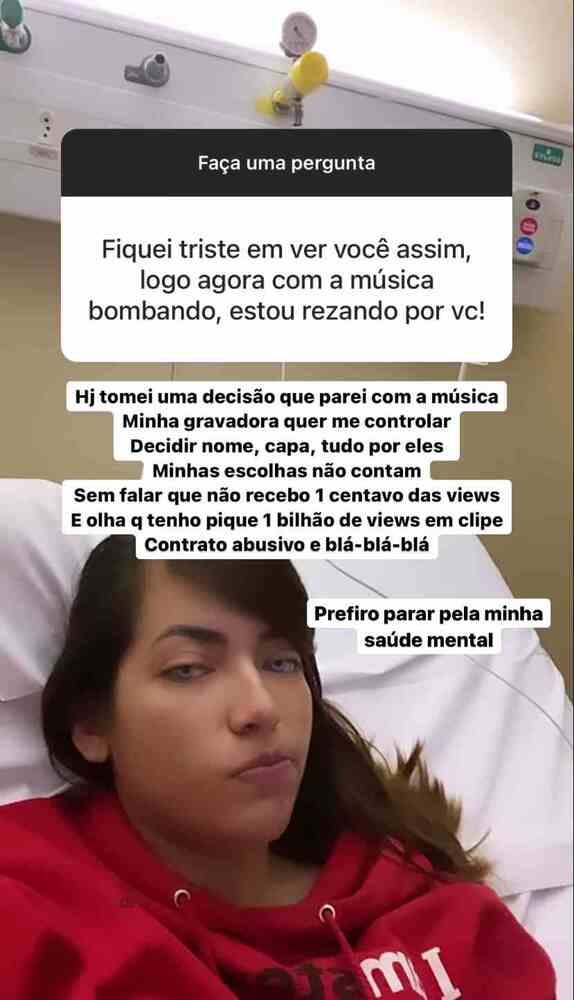 Dani Russo anuncia fim da carreira como cantora 