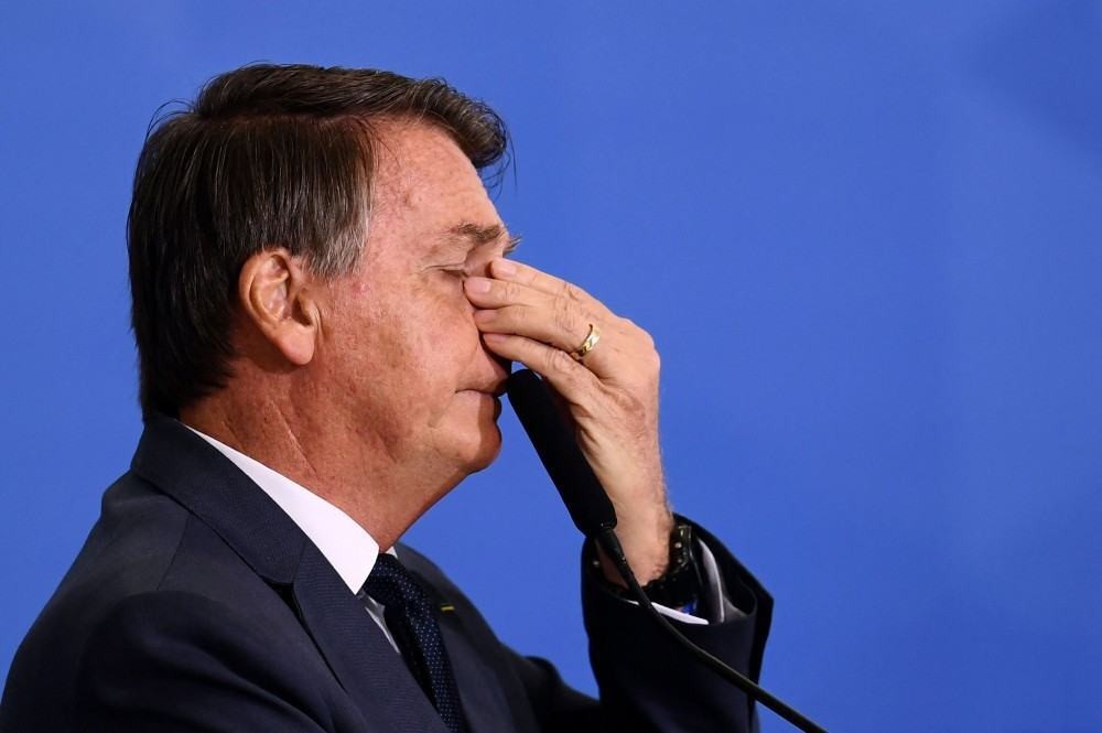 Fundão: após veto, problema de Bolsonaro agora é negociar quantia com partidos