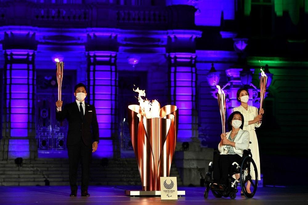 Revezamento da tocha paralímpica começa em Tóquio sem a presença de público