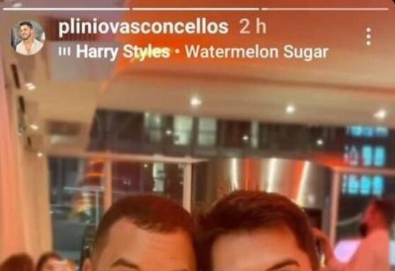 Gil do Vigor aparece com suposto affair, Pl&iacute;nio Vasconcellos