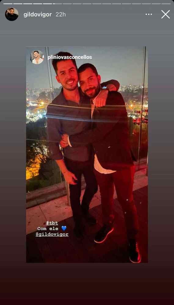 Gil do Vigor aparece com suposto affair, Pl&iacute;nio Vasconcellos