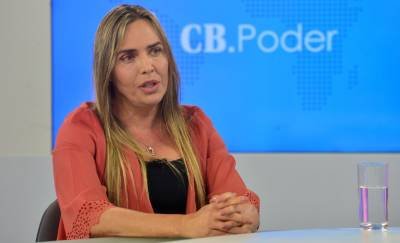 25/08/2021 Crédito: Ed Alves/CB/D.A Press. Cidades. CB Poder recebe a Deputada Federal Celina Leao. Na bancada Vicente Nunes.