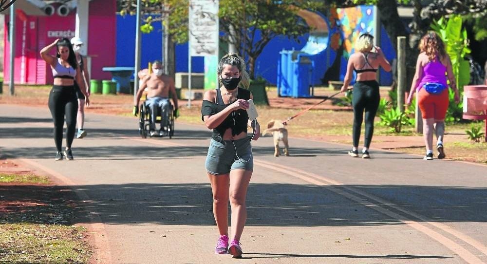 Em tempos de calor e pandemia, Parque da Cidade é refúgio dos brasilienses