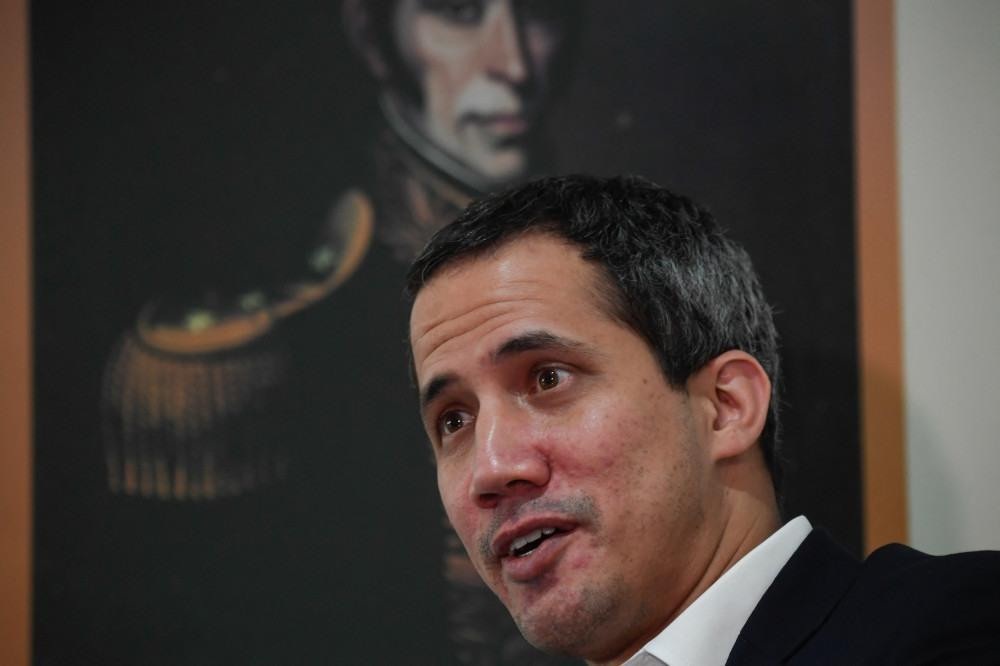 Guaidó desafia Maduro a antecipar eleições presidenciais na Venezuela