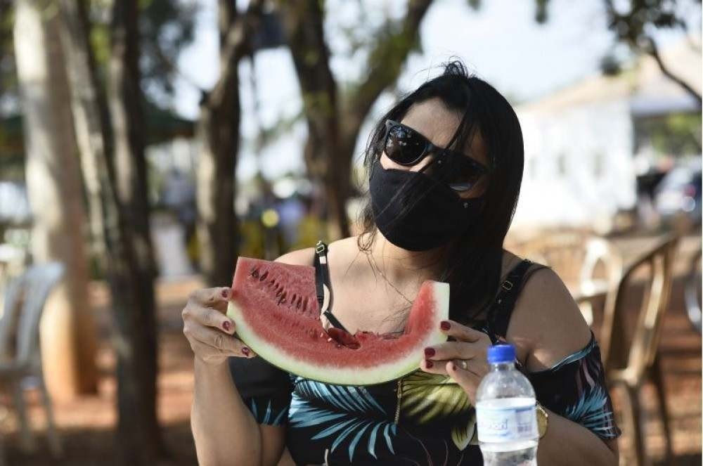 2021-08-28. Brasil. Brasilia - DF. Calor e baixa umidade em Brasília no Parque da Cidade. Evelyn Melo