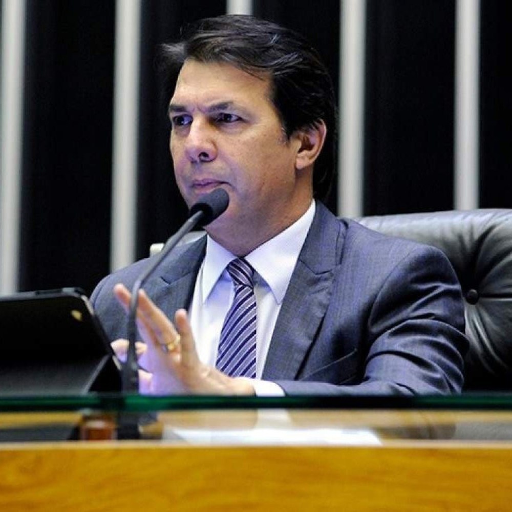 Deputados governistas querem depoimento de Bolsonaro na CPMI