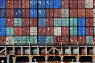 Saldo da balança comercial em 2026 já chega a US$ 49 bilhões, avanço de 31,9% frente ao mesmo período do ano anterior - (crédito: SAEED KHAN) Saldo da balança comercial em 2026 já chega a US$ 49 bilhões, avanço de 31,9% frente ao mesmo período do ano anterior - (crédito: SAEED KHAN)