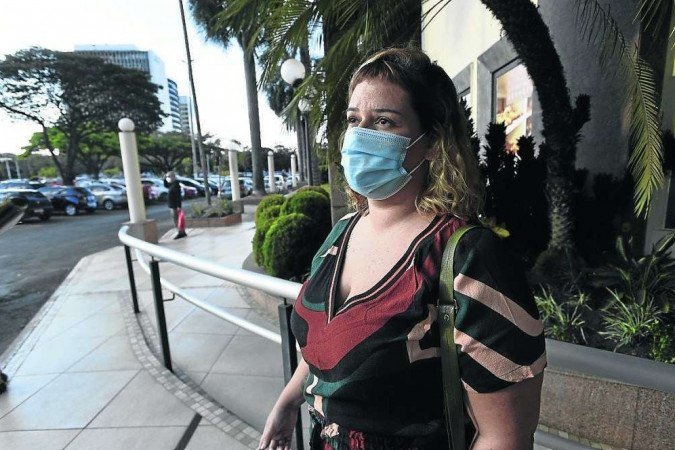 Em home office, Bruna sentiu mais o aumento da luz do que o da gasolina