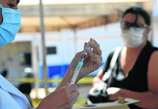 Ed Alves/CB/D.A Press