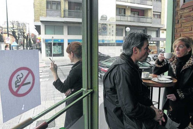 Mundo registra 2 milhões de casos da doença por ano: de 10% a 20% em não fumantes - (crédito: Cesar Manso/AFP - 2/1/11) Mundo registra 2 milhões de casos da doença por ano: de 10% a 20% em não fumantes - (crédito: Cesar Manso/AFP - 2/1/11)
