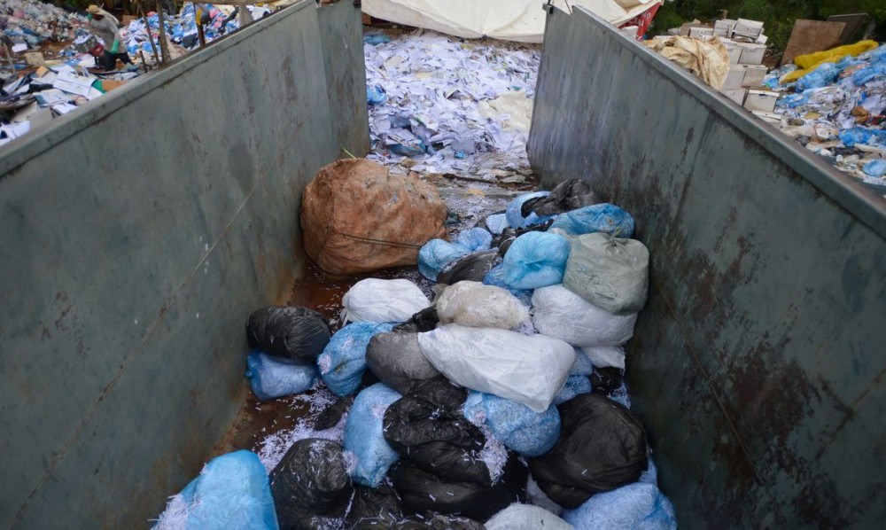 Vinte lixões foram desativados entre março e junho no Brasil