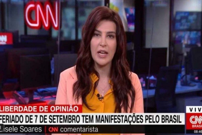 Gisele participou do programa nesta terça porque o titular do quadro, Alexandre Garcia, está em recesso -  (crédito: CNN/Youtube/Captura de Tela)