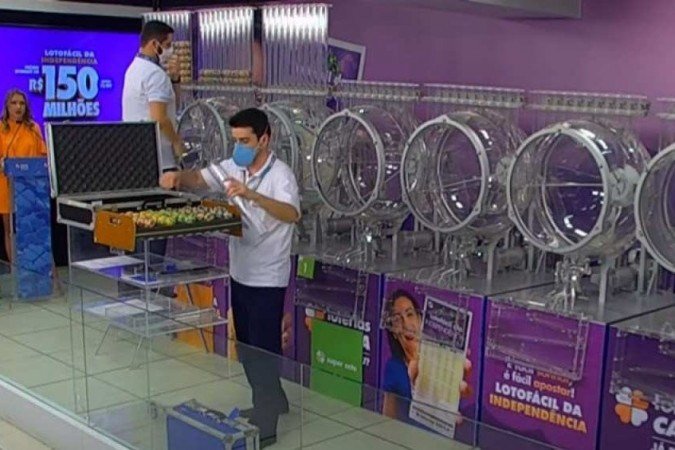 Será que a quarta te fez milionário? -  (crédito: Reprodução/YouTube)