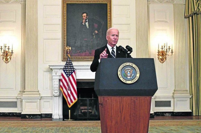 Biden anuncia plano para combater a pandemia da covid-19: 
